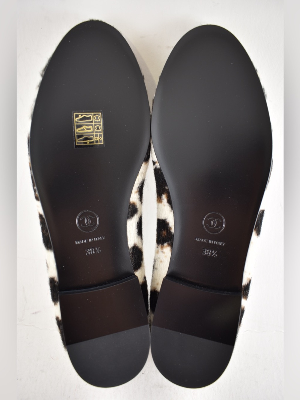 Chanel 26S Black White Brown Pony Fur CC Logo Bow Tie Ballet Ballerina Flat 38.5 - Picture 16 of 16
